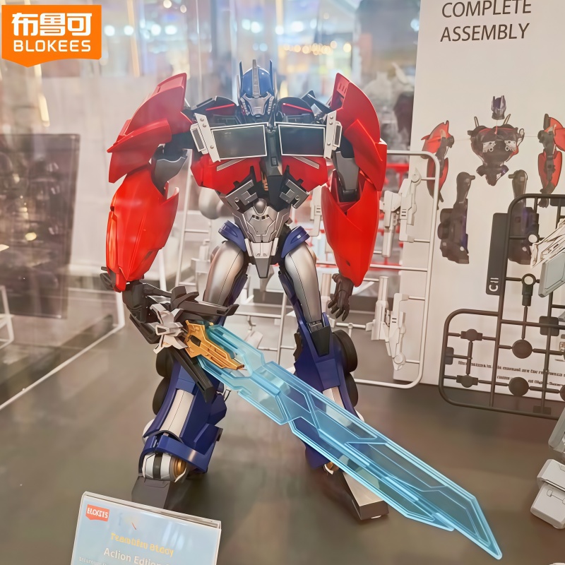 Model Kit Transformers Blokees - Blokees Transformers Optimus Prime: Edição Lenda