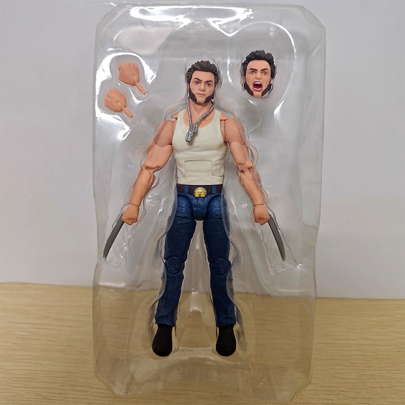 Em estoque figuras de ação dea - Model Kit Wolverine avaliação e preço